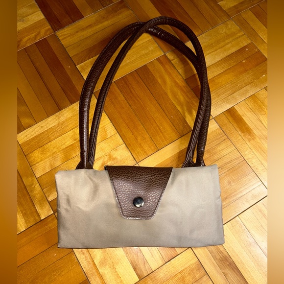 FOLDABLE overnight tote shoulder tan Bag - Picture 5 of 8